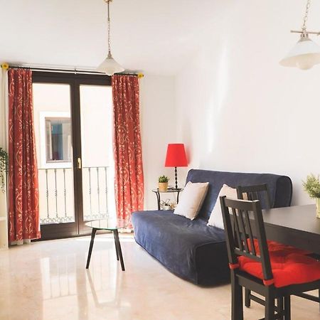 Centrico Apartamento En Calle Carreteria - Málaga Kültér fotó
