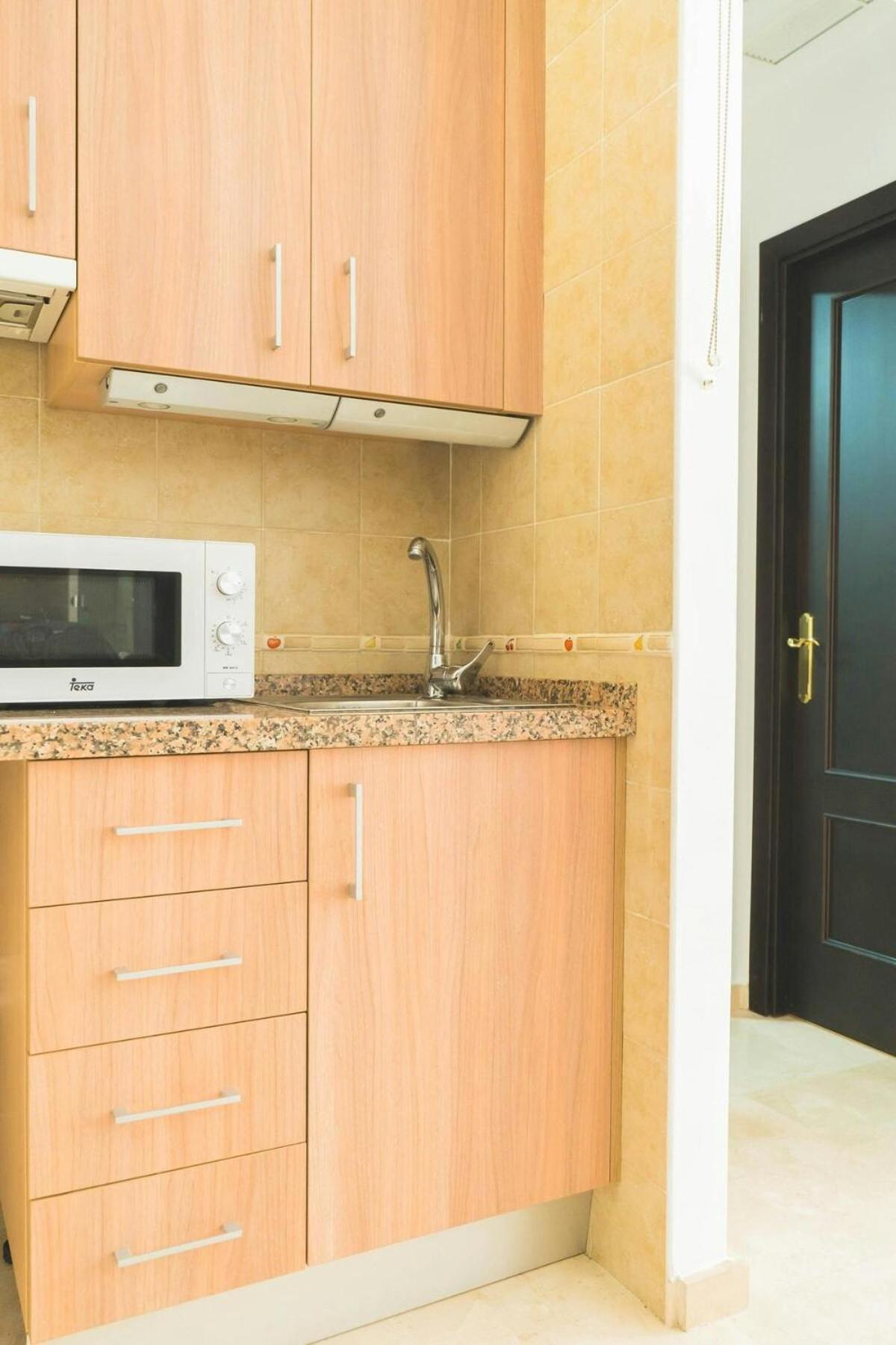 Centrico Apartamento En Calle Carreteria - Málaga Kültér fotó