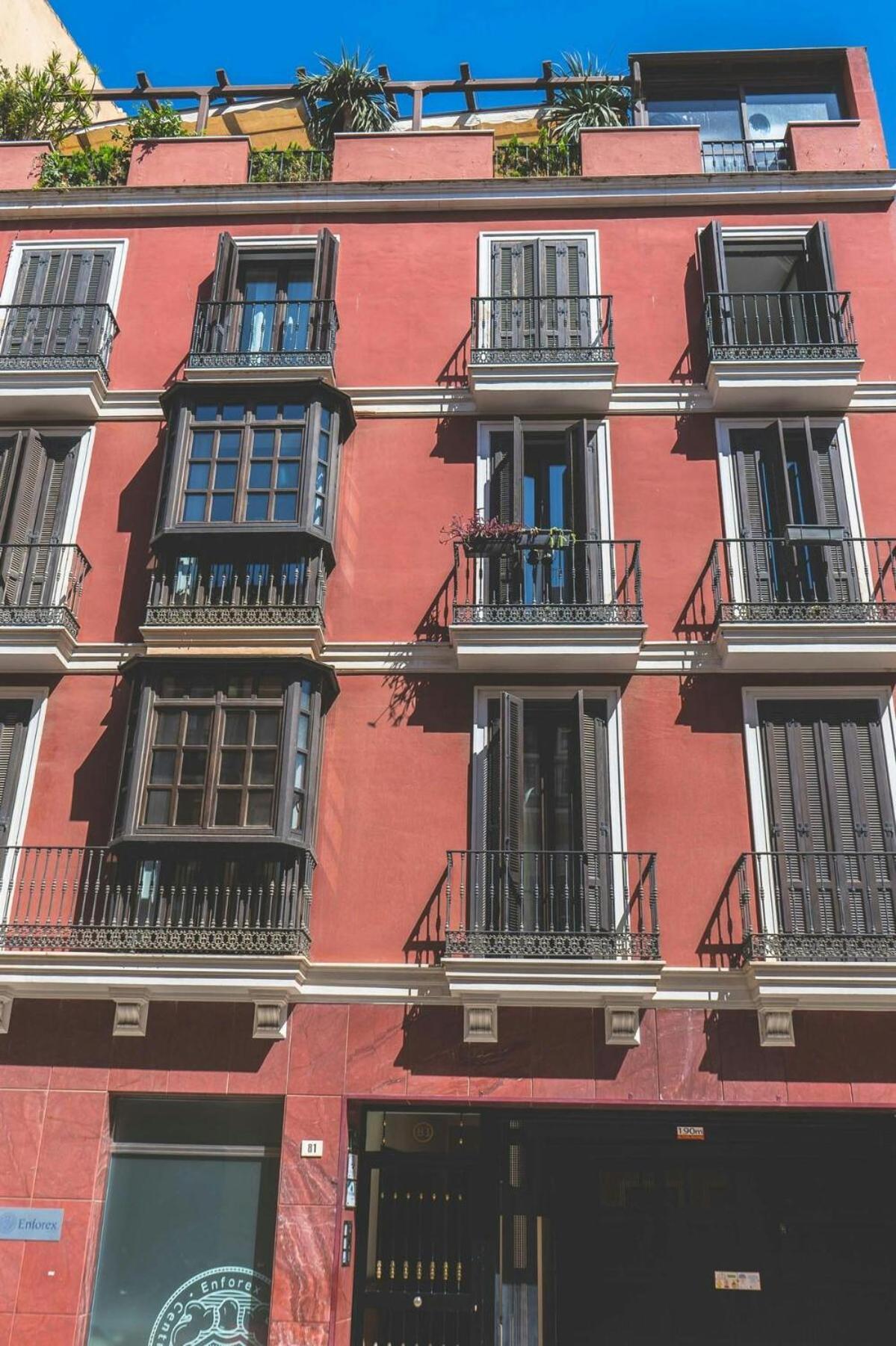 Centrico Apartamento En Calle Carreteria - Málaga Kültér fotó